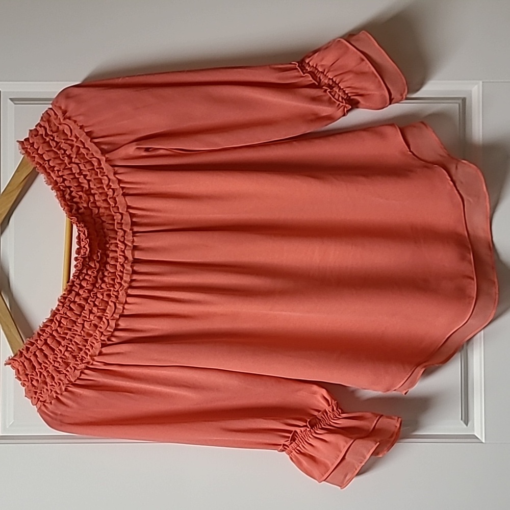 NWOT. WHBM Blouse Size XXS
